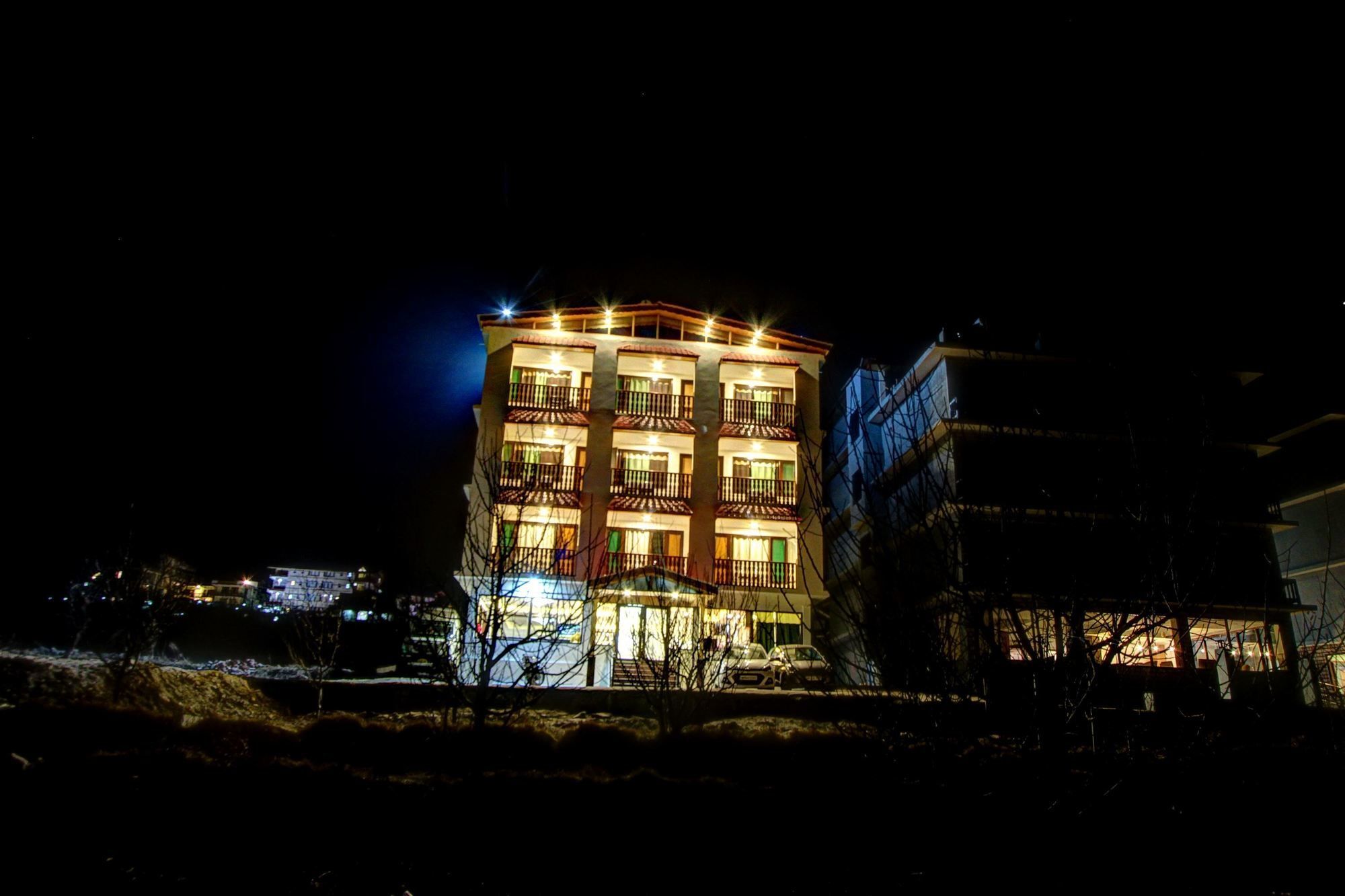 Hotel Sunrise Villa Manali  Exterior photo